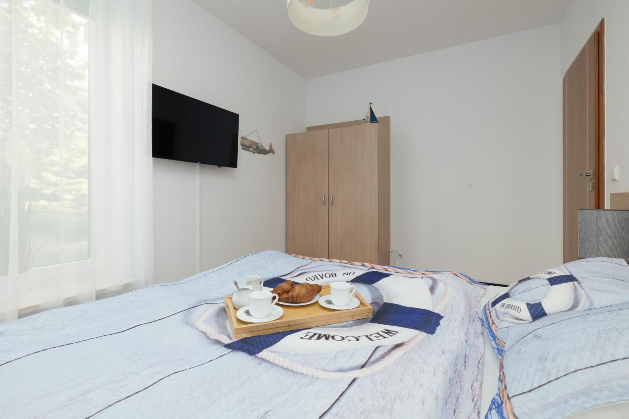 Aquamarina Apartment With Terrace - Close To The Beach - By Renters Miedzyzdroje Exterior foto